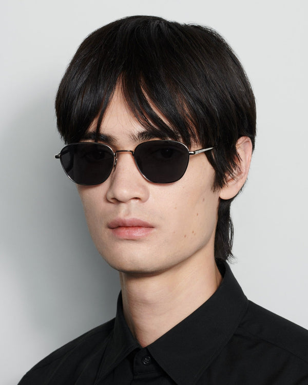 Polygon / Silver Metal & Grey Lens - Shade Files